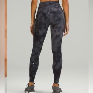 Lululemon wunder train